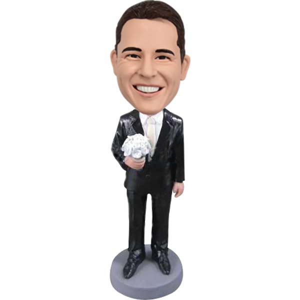 Personalized Bobblehead Groomsman with Bouquet